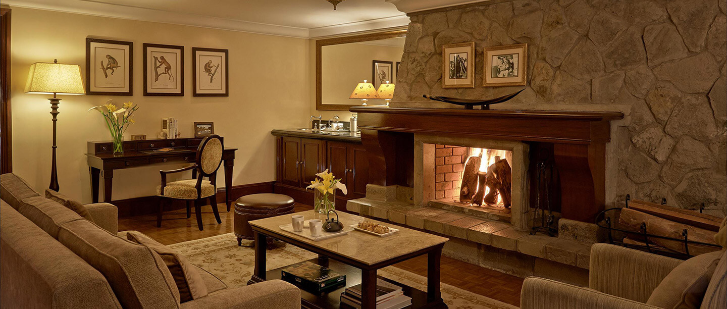 Fairmont Mount Kenya Safari Club_William-Holden-Cottage-Living-Room